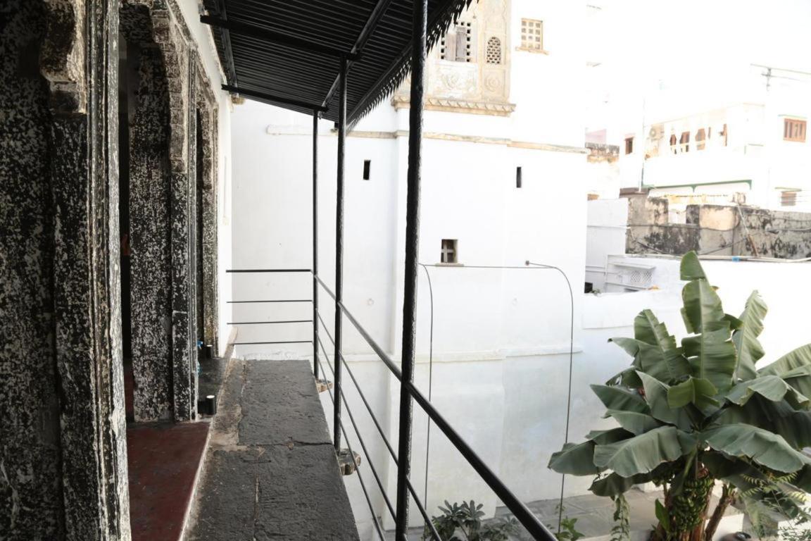 Little Garden Guest House أُودايبور المظهر الخارجي الصورة